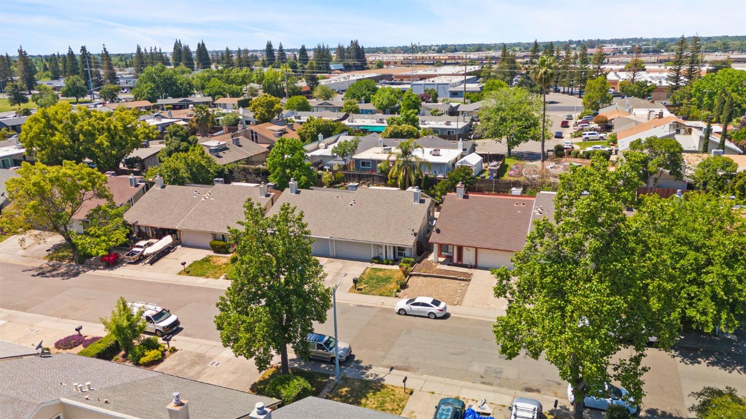 Inglis Way #B, Roseville, California image 43