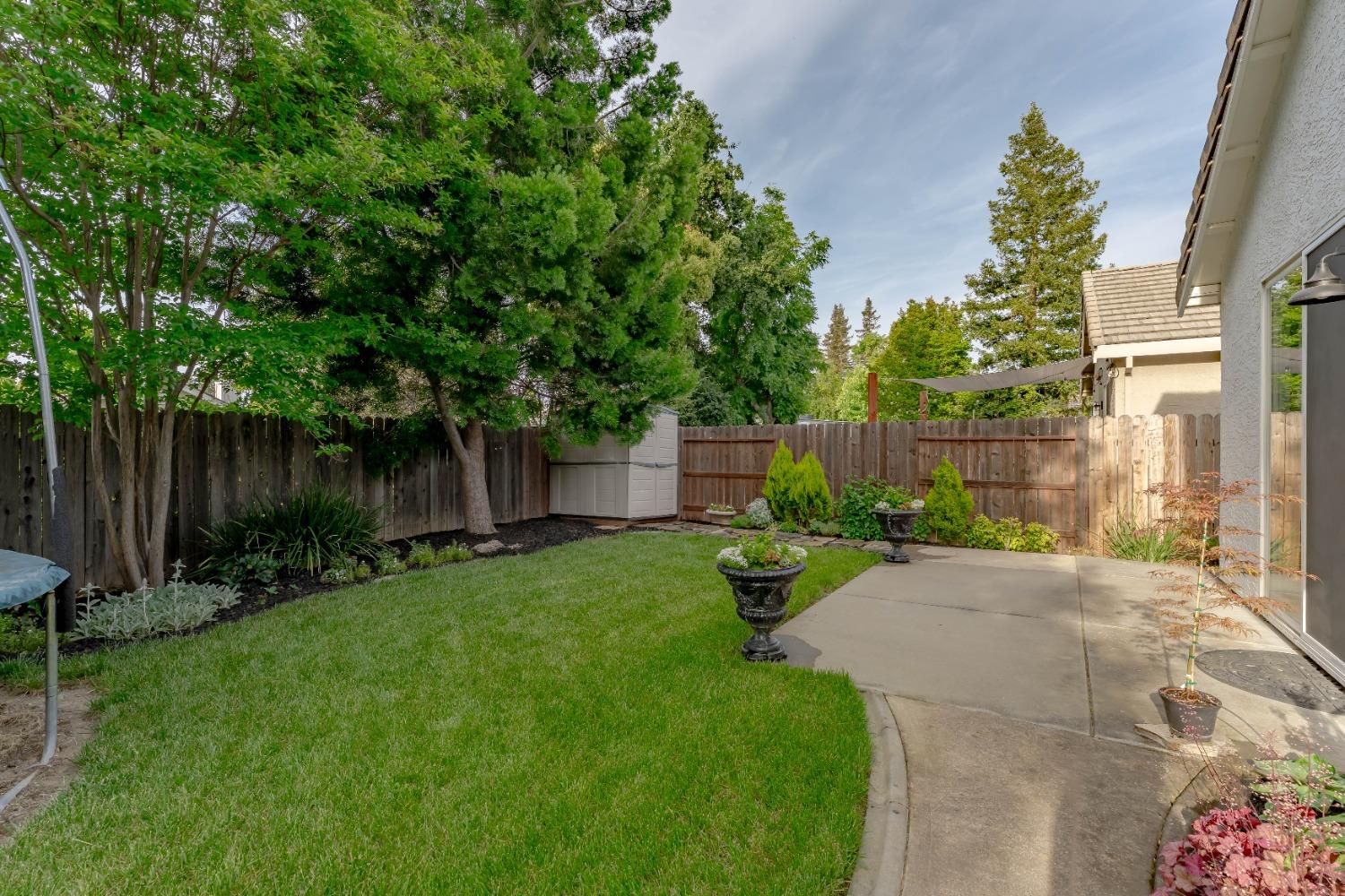 Portside Circle, Roseville, California image 21