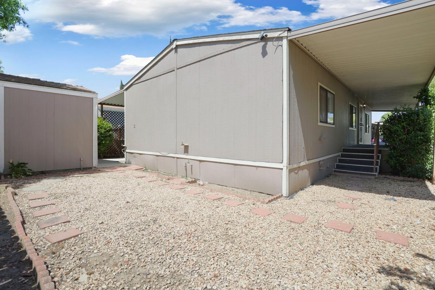 Detail Gallery Image 25 of 32 For 30 Schooner 30, Modesto,  CA 95356 - 2 Beds | 2 Baths
