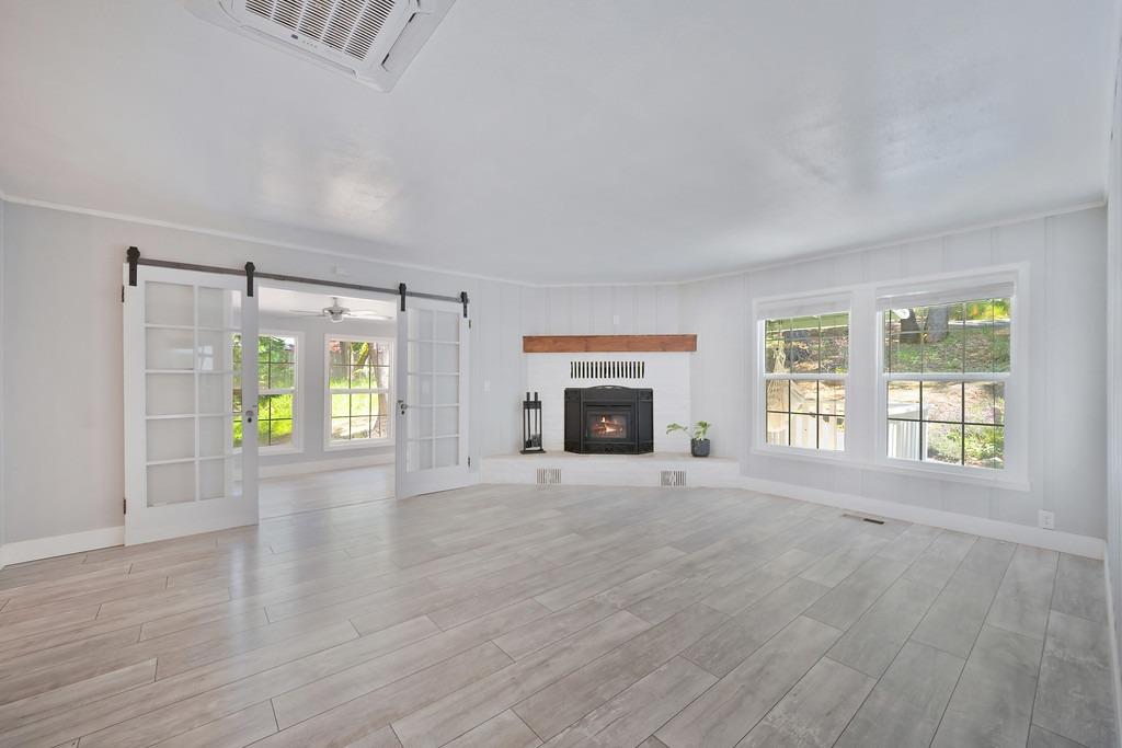 Meadow Drive, Grass Valley, California image 2