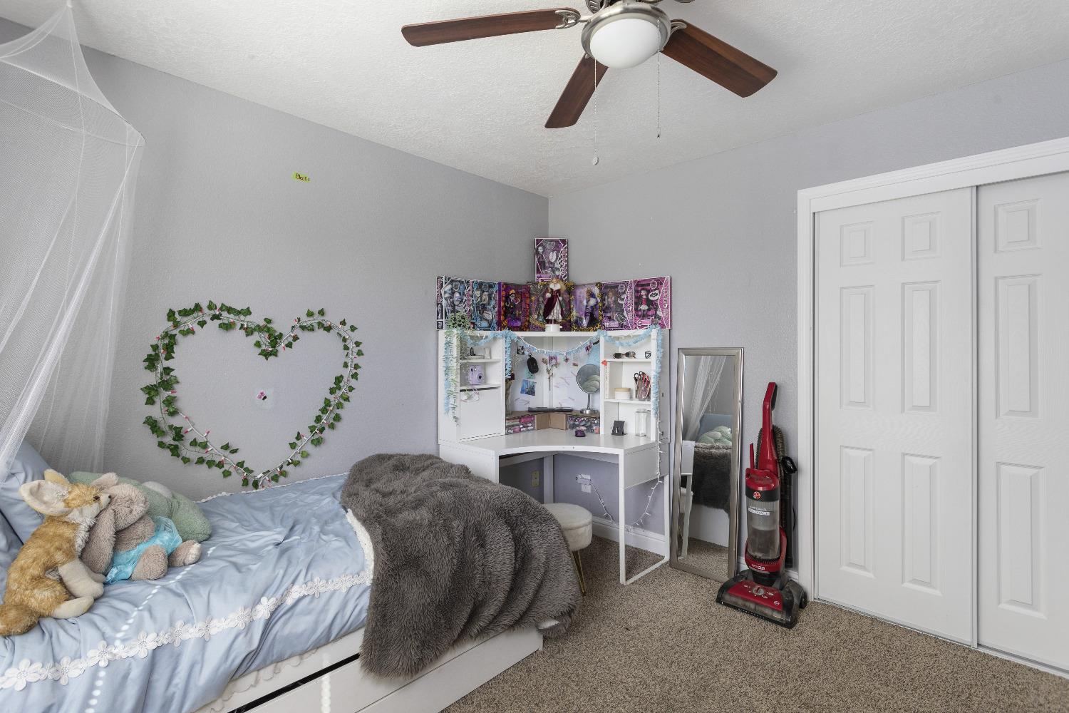 Detail Gallery Image 18 of 30 For 9722 Dublin Ct, Stockton,  CA 95209 - 3 Beds | 2/1 Baths