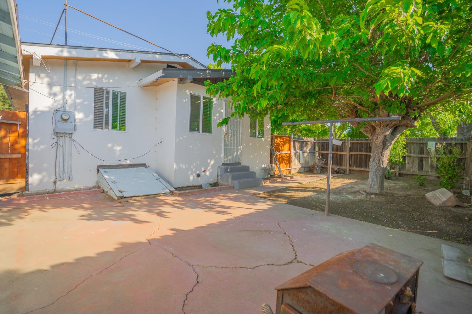 9th Street, Los Banos, California image 23