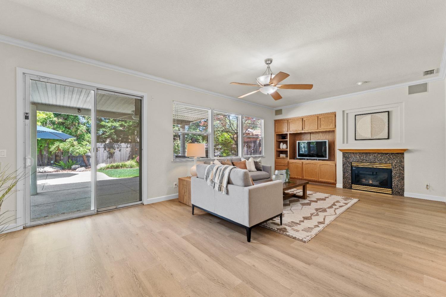 Hadnall Ct, Roseville, California image 10
