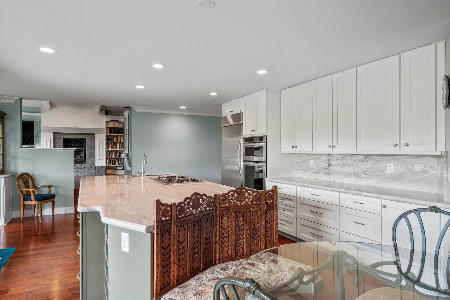 Fairway Court, Auburn, California image 6