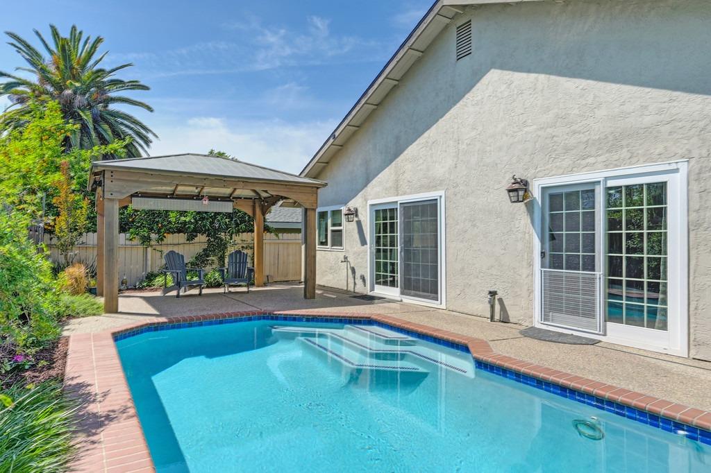 Detail Gallery Image 31 of 41 For 6630 Thunderhead Cir, Orangevale,  CA 95662 - 3 Beds | 2 Baths