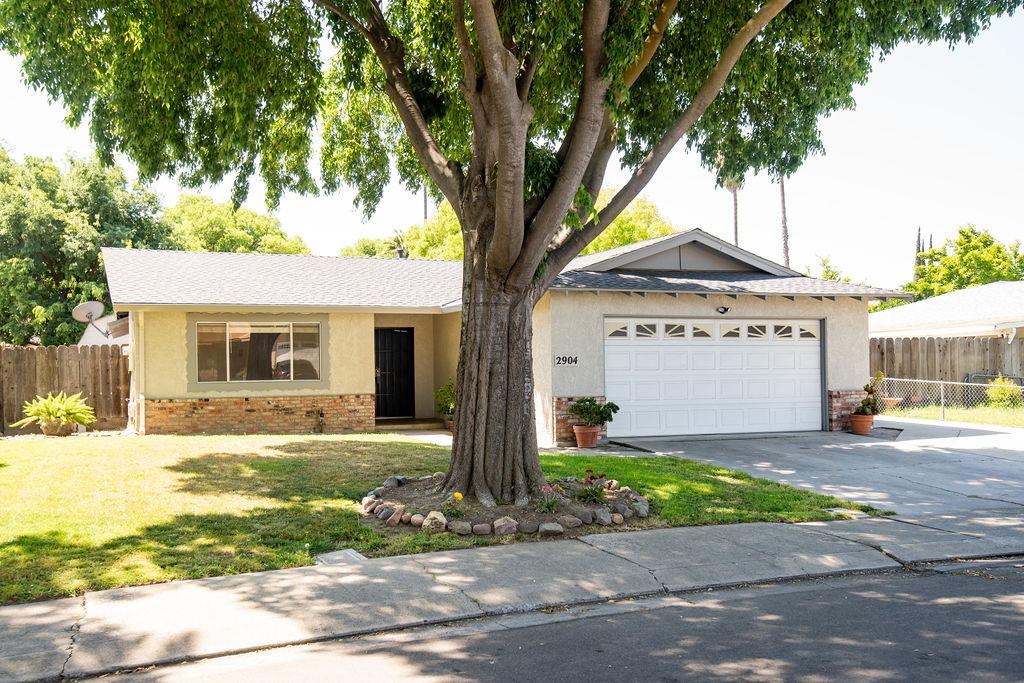 Alder Creek Drive, Modesto, California image 1