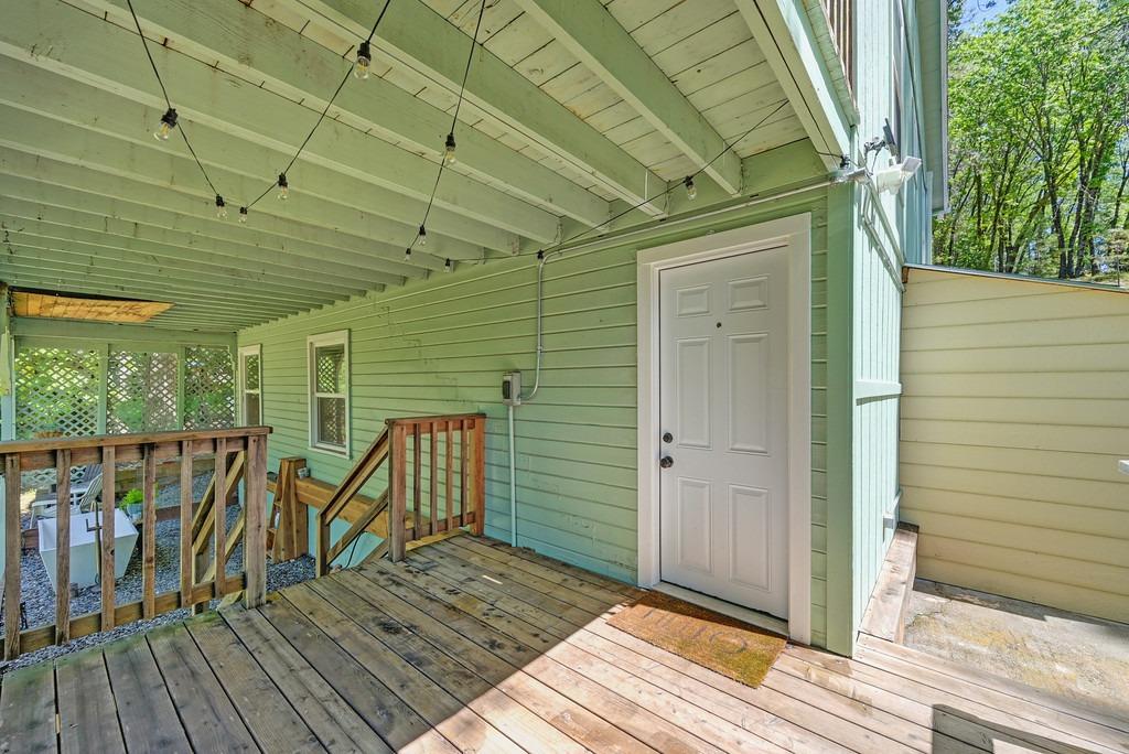 Meadow Drive, Grass Valley, California image 18