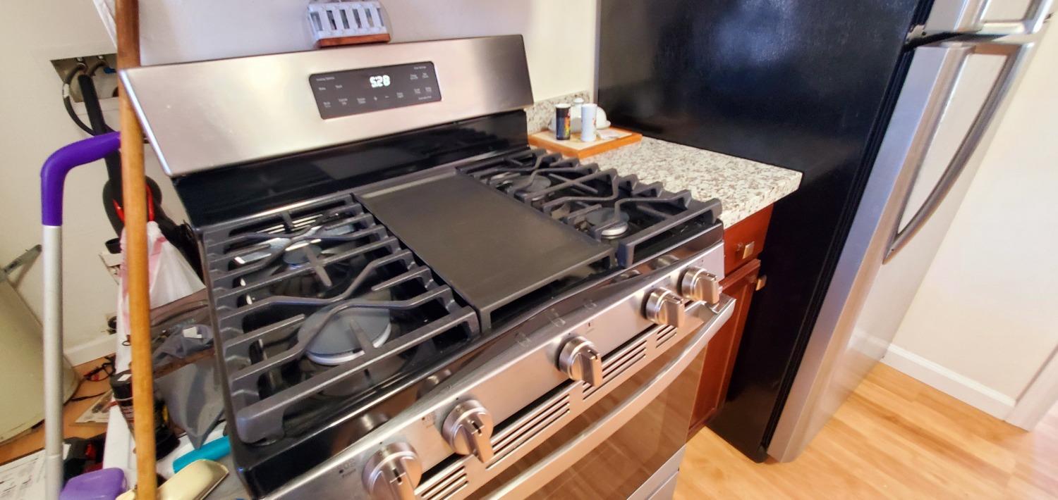 Detail Gallery Image 14 of 22 For 1161 Acacia Ave, Sacramento,  CA 95815 - – Beds | – Baths