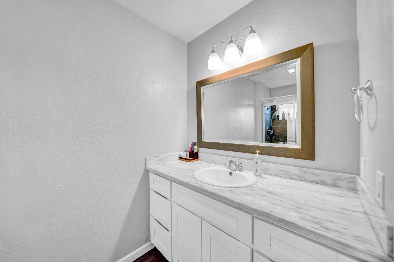 Detail Gallery Image 20 of 26 For 8017 Peppertree Way, Citrus Heights,  CA 95621 - 4 Beds | 2 Baths