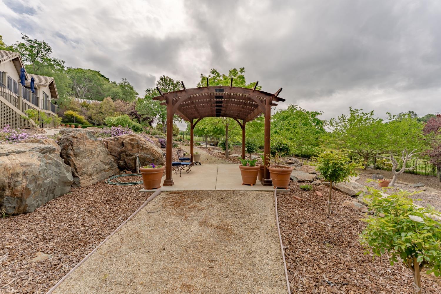 Fairway Court, Auburn, California image 31