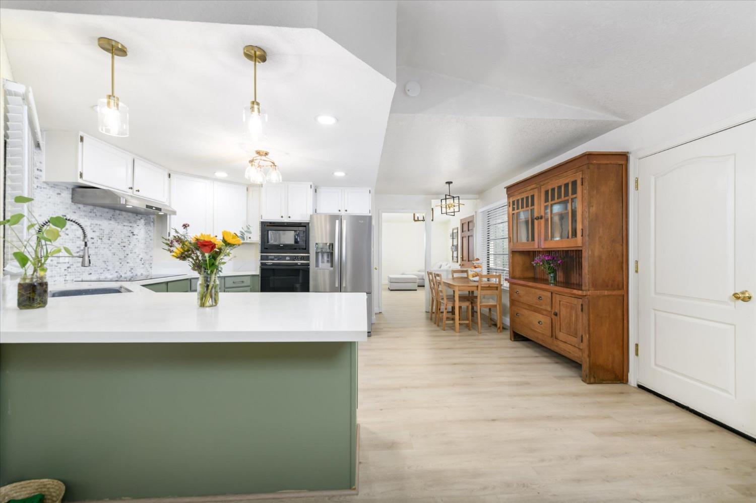 Clarion Court, Placerville, California image 1