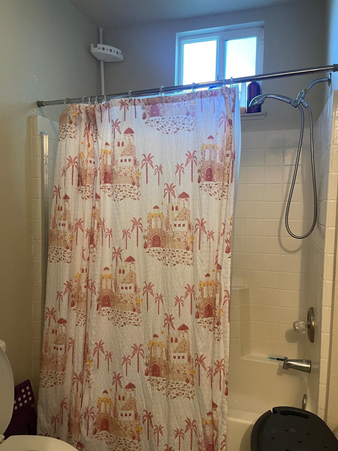 Detail Gallery Image 10 of 17 For 7721 39th Ave, Sacramento,  CA 95824 - 3 Beds | 1 Baths
