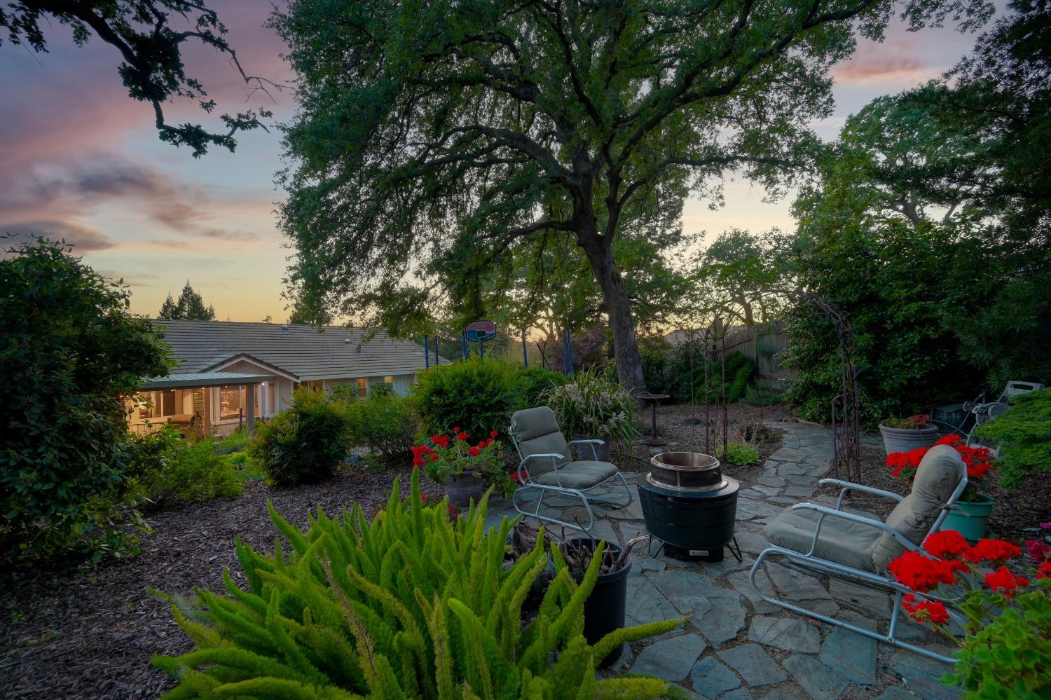 Sharon Court, Folsom, California image 27