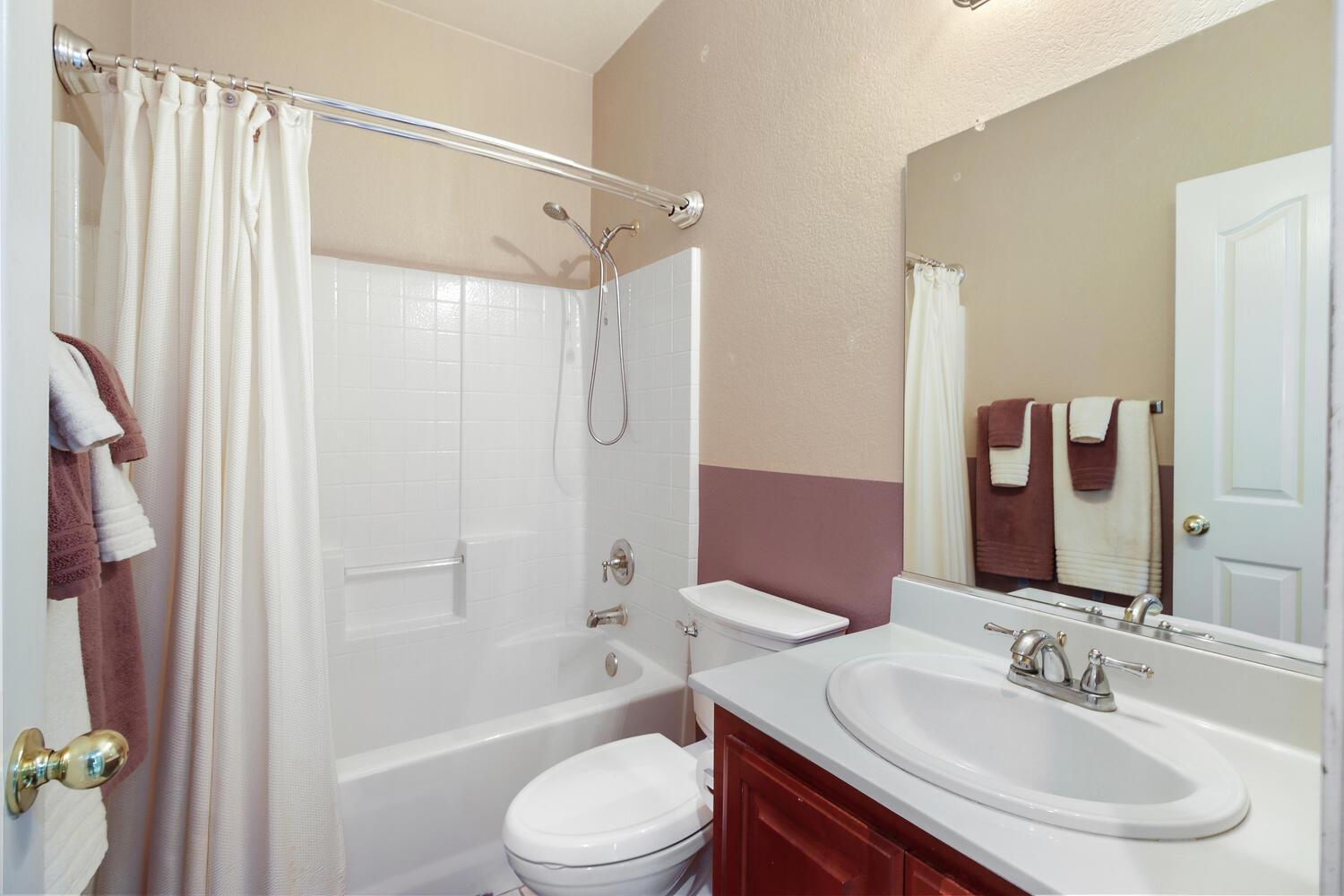 Detail Gallery Image 52 of 82 For 9736 Harrier Way, Elk Grove,  CA 95757 - 4 Beds | 3 Baths