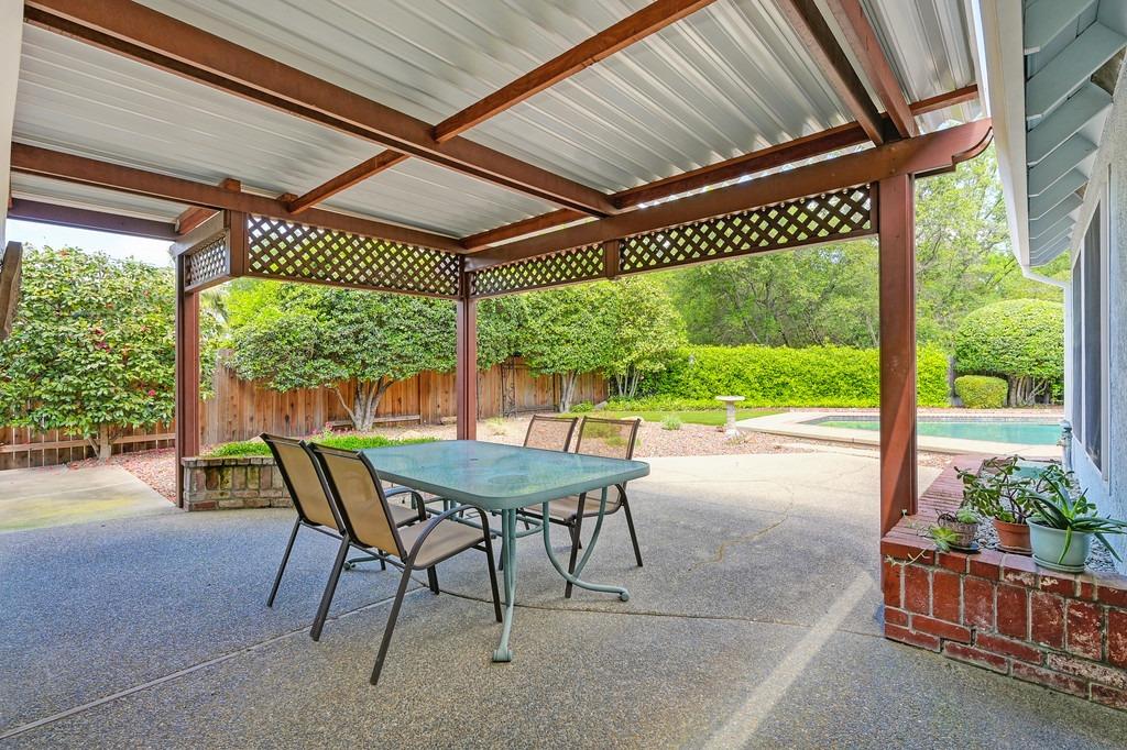 Sidesaddle Way, Roseville, California image 40