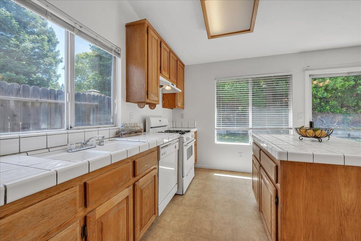 Durham Road, Rocklin, California image 12
