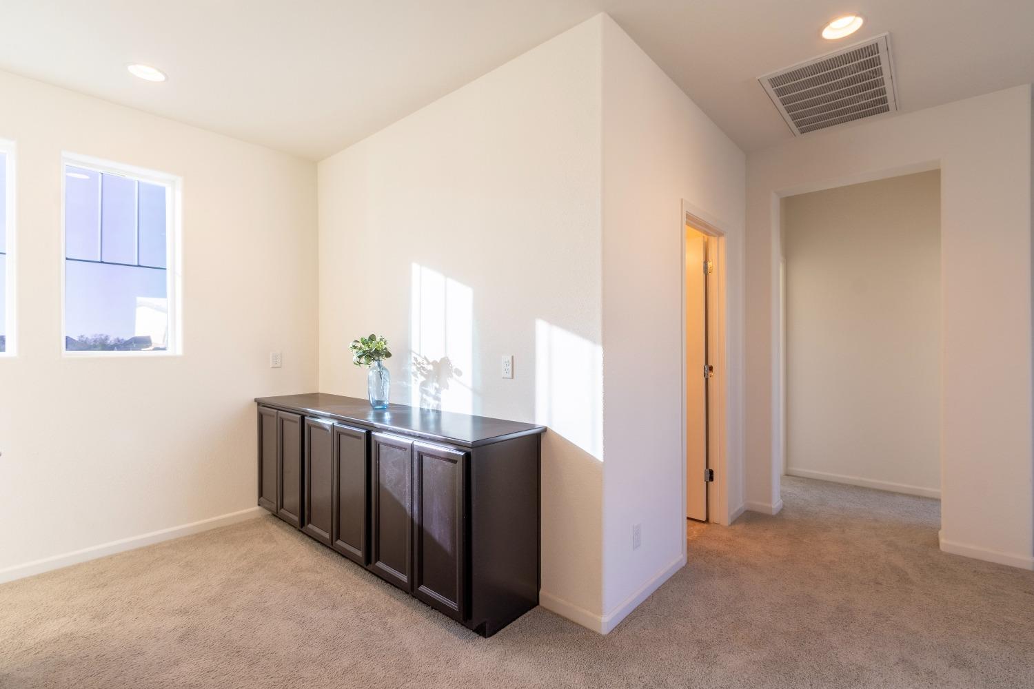 Detail Gallery Image 42 of 72 For 2342 Augusta Ave, Tracy,  CA 95377 - 4 Beds | 3 Baths