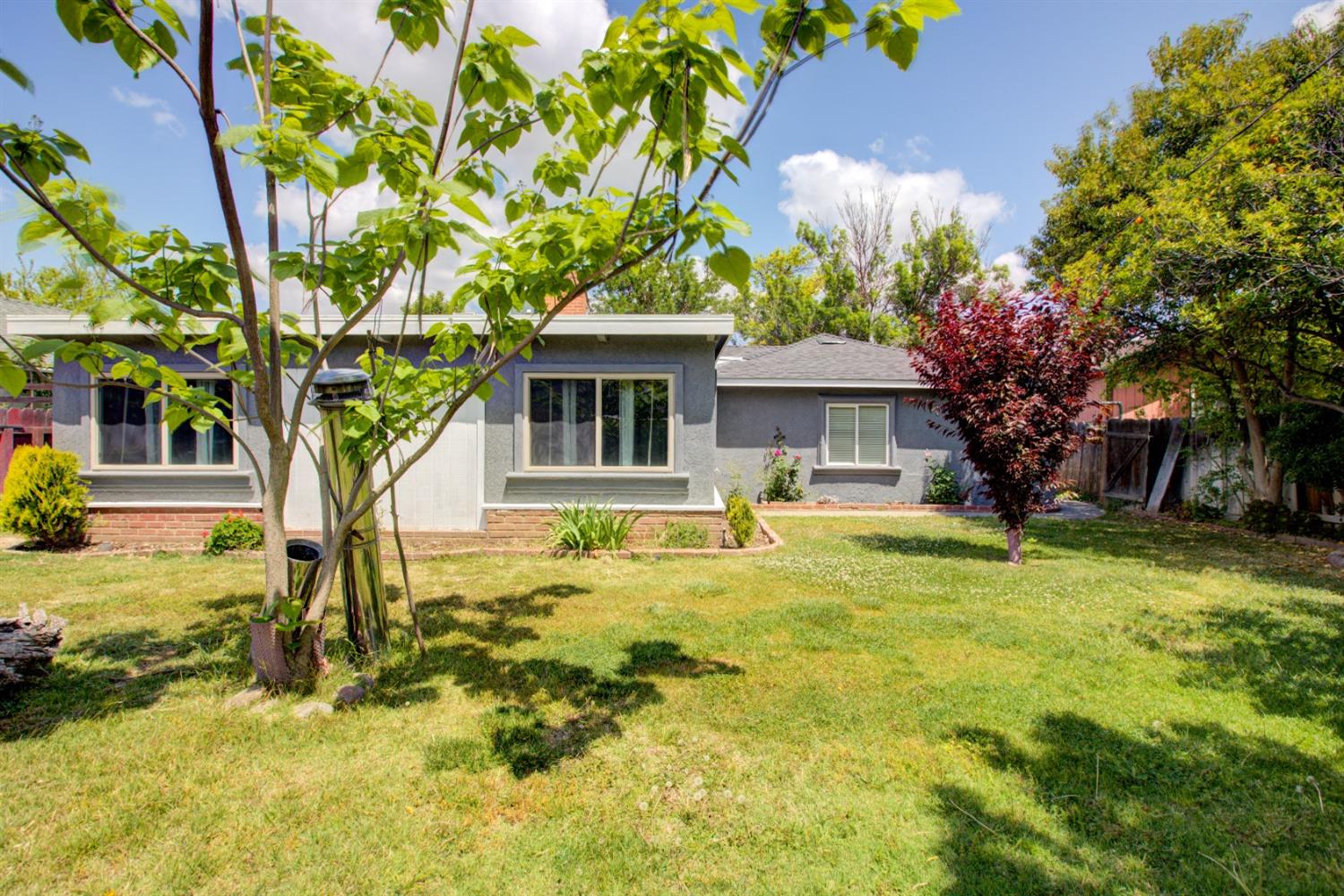 E 19th Street, Merced, California image 42