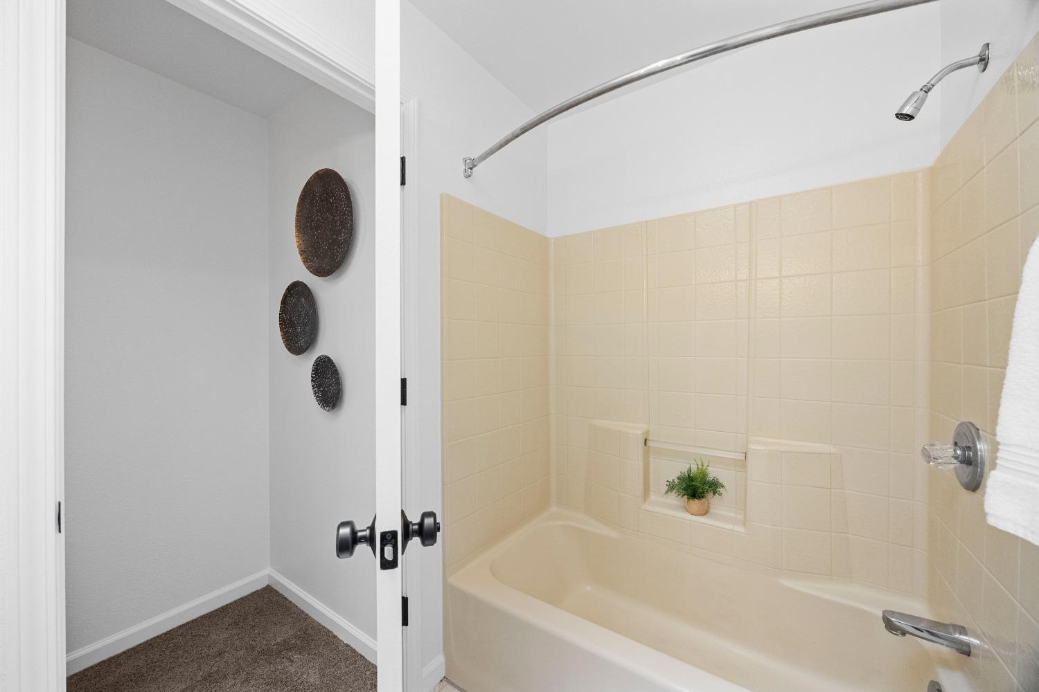 Detail Gallery Image 32 of 77 For 3401 Oxford Ct, Cameron Park,  CA 95682 - 3 Beds | 2 Baths