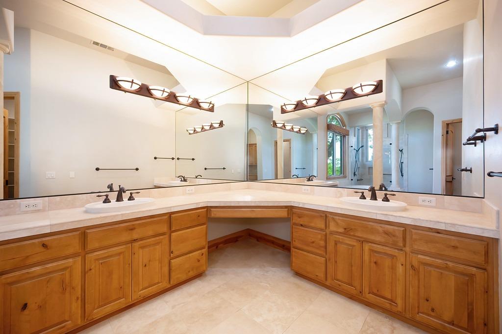 Austin Forest Circle, Auburn, California image 38