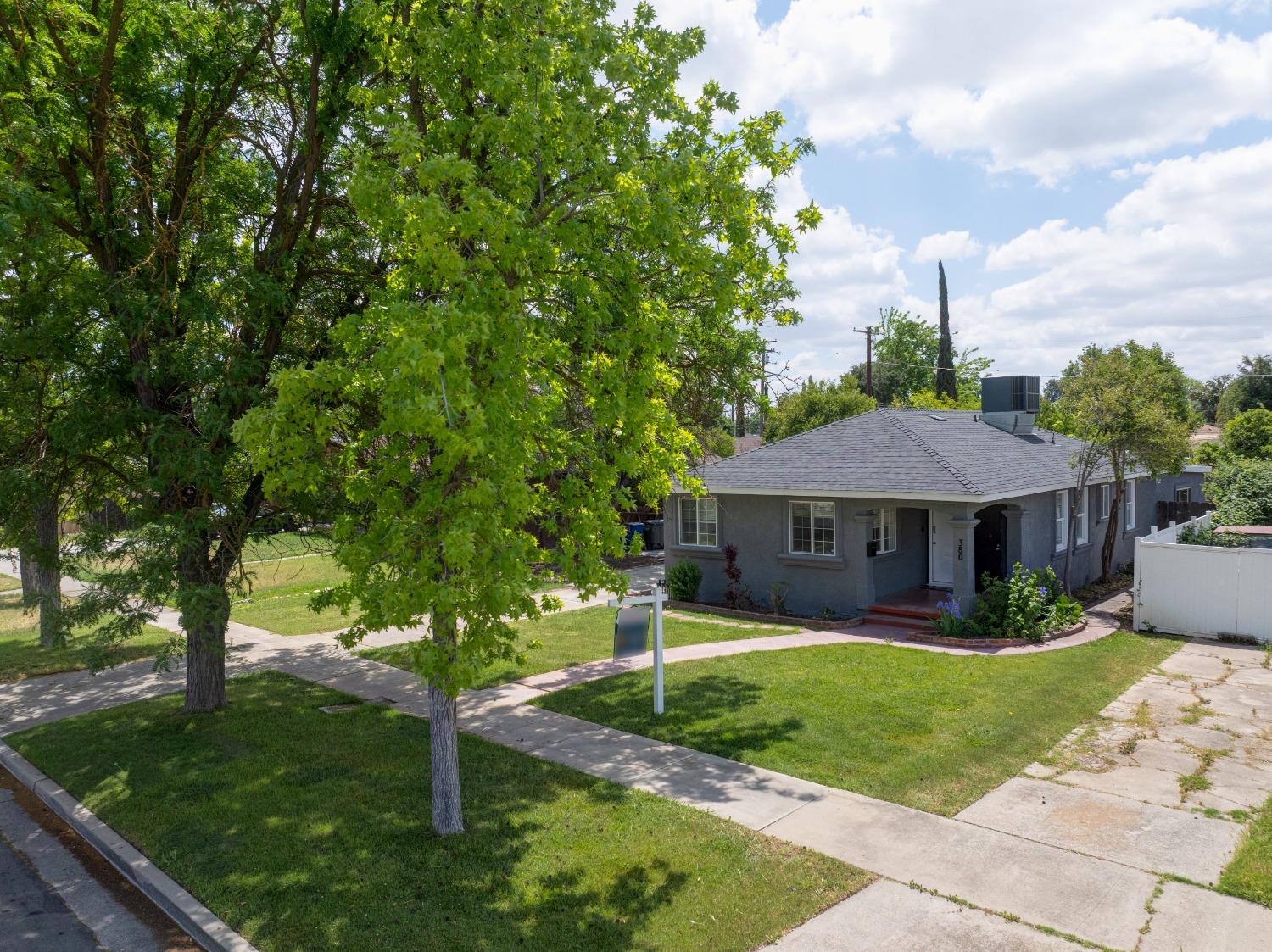 E 19th Street, Merced, California image 4