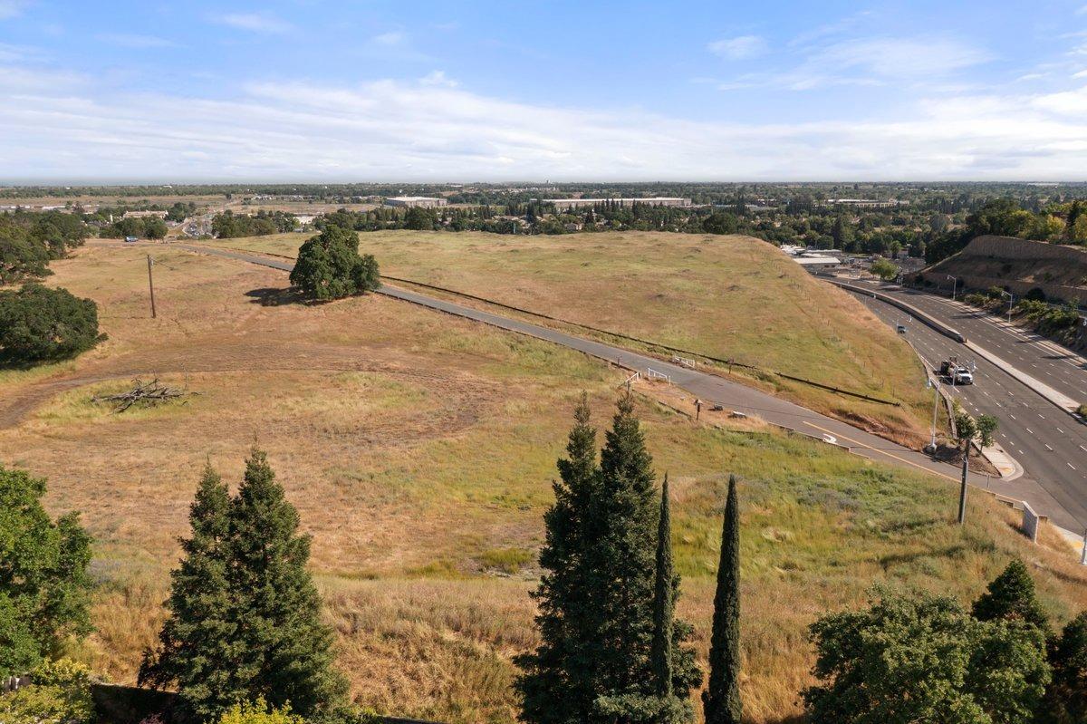 Visage Circle, Fair Oaks, California image 44