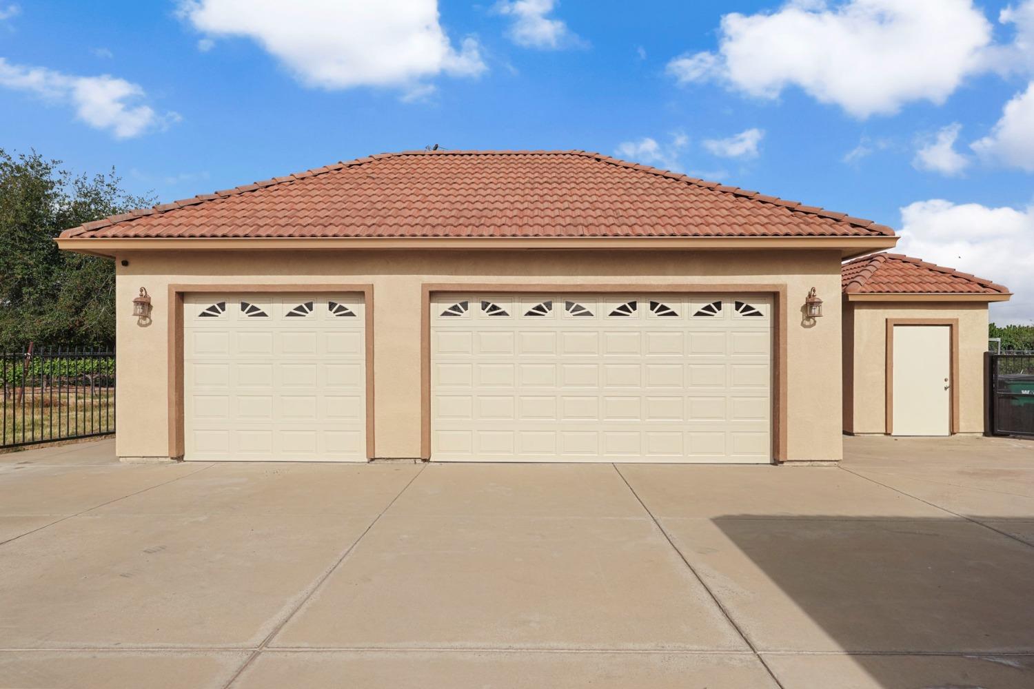 Detail Gallery Image 21 of 82 For 16355 N Highway 88, Lodi,  CA 95240 - 5 Beds | 4 Baths