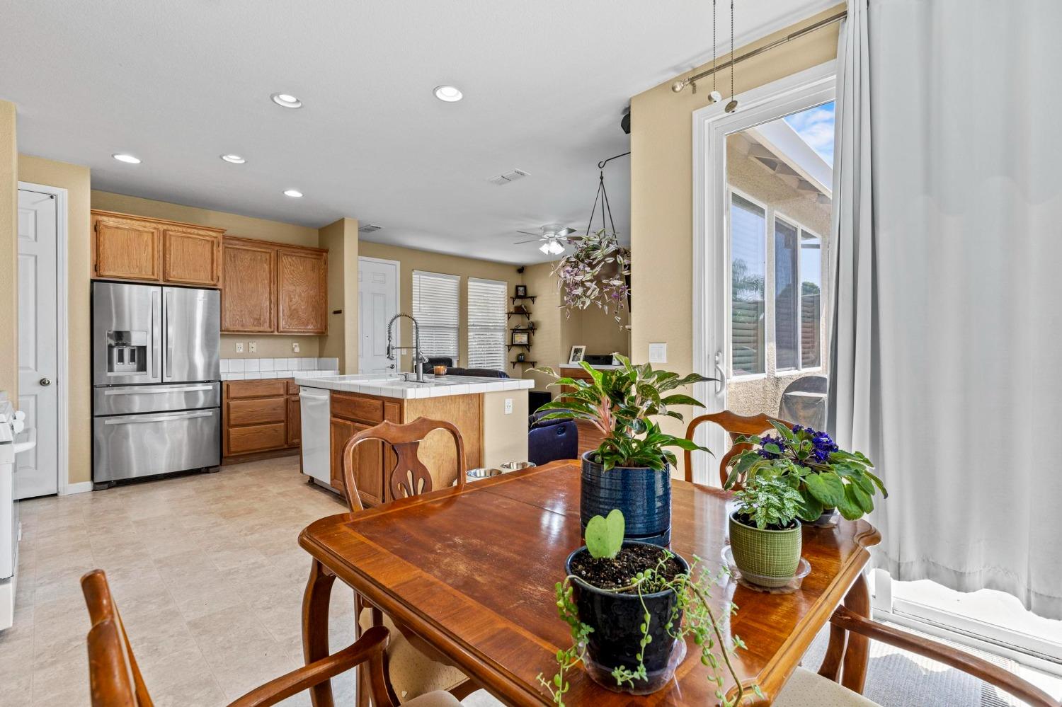 Kneebone Court, Plumas Lake, California image 10