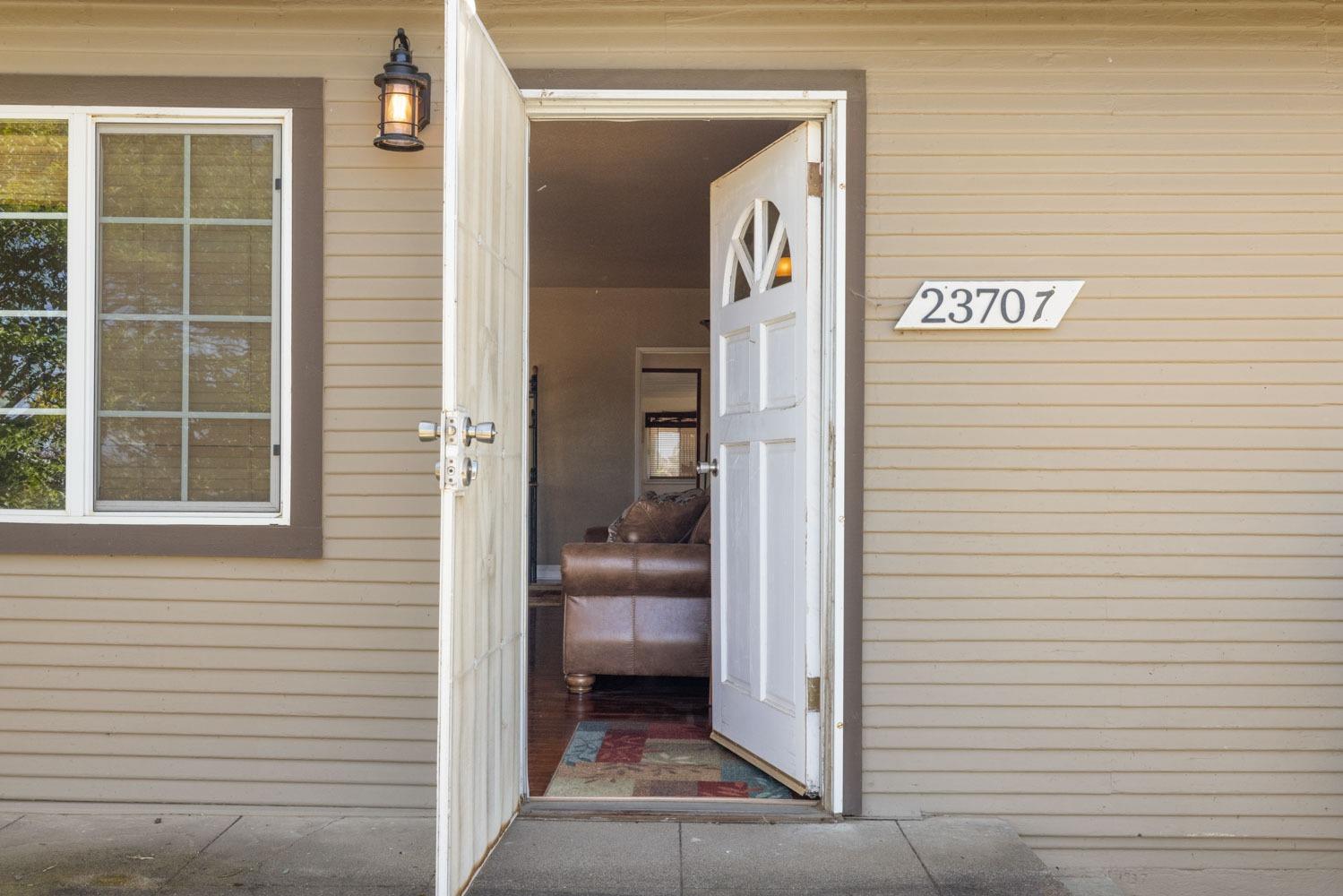 N Graham Road, Acampo, California image 8