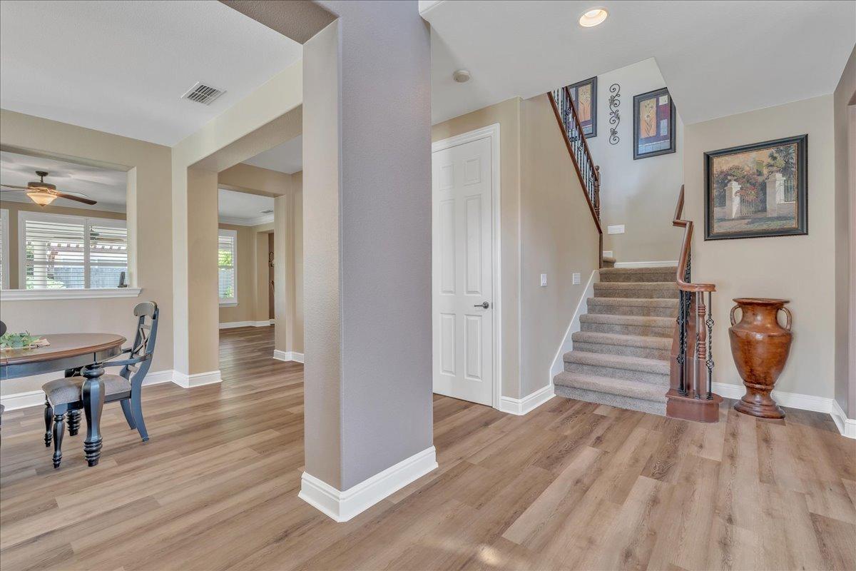 Woodgate Way, Roseville, California image 11