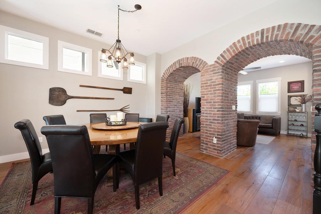 Crocker Drive, Sacramento, California image 14