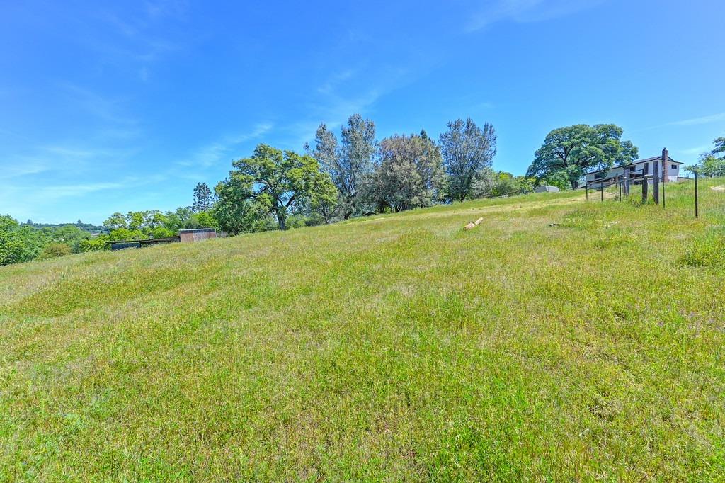 Meadow View Lane, Auburn, California image 45