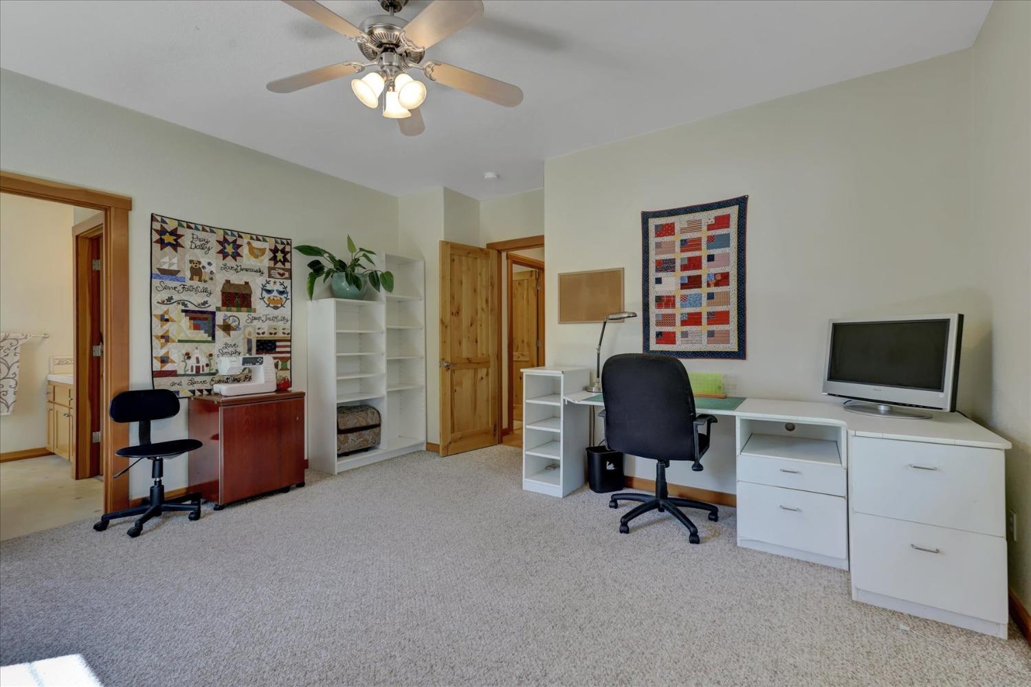 Detail Gallery Image 35 of 80 For 12673 Hoppy Hollow Rd, Grass Valley,  CA 95945 - 4 Beds | 3/1 Baths