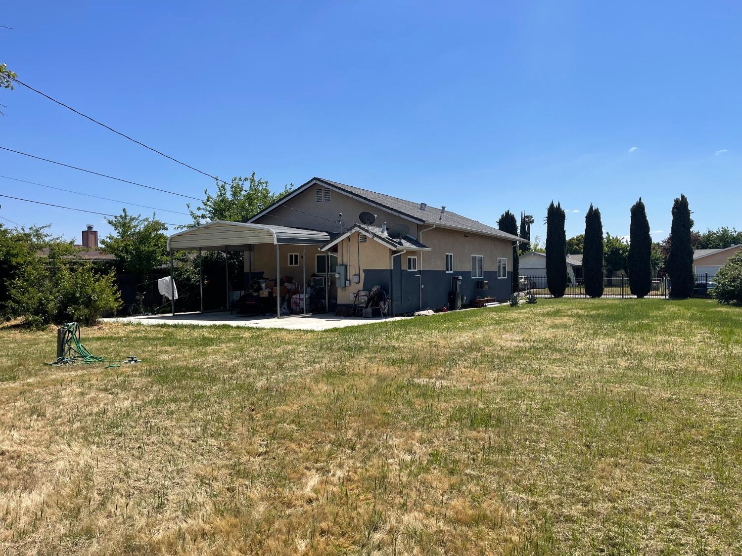 Detail Gallery Image 6 of 17 For 7721 39th Ave, Sacramento,  CA 95824 - 3 Beds | 1 Baths
