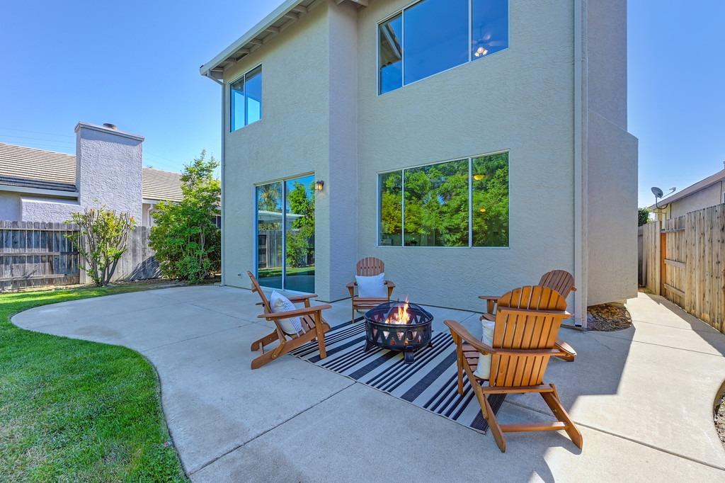 Knopfler Circle, Folsom, California image 47