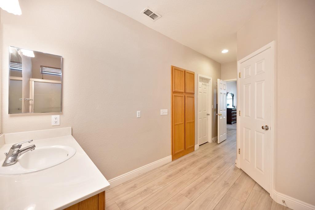 Detail Gallery Image 48 of 64 For 7805 Megan Ann Ct, Antelope,  CA 95843 - 2 Beds | 2 Baths