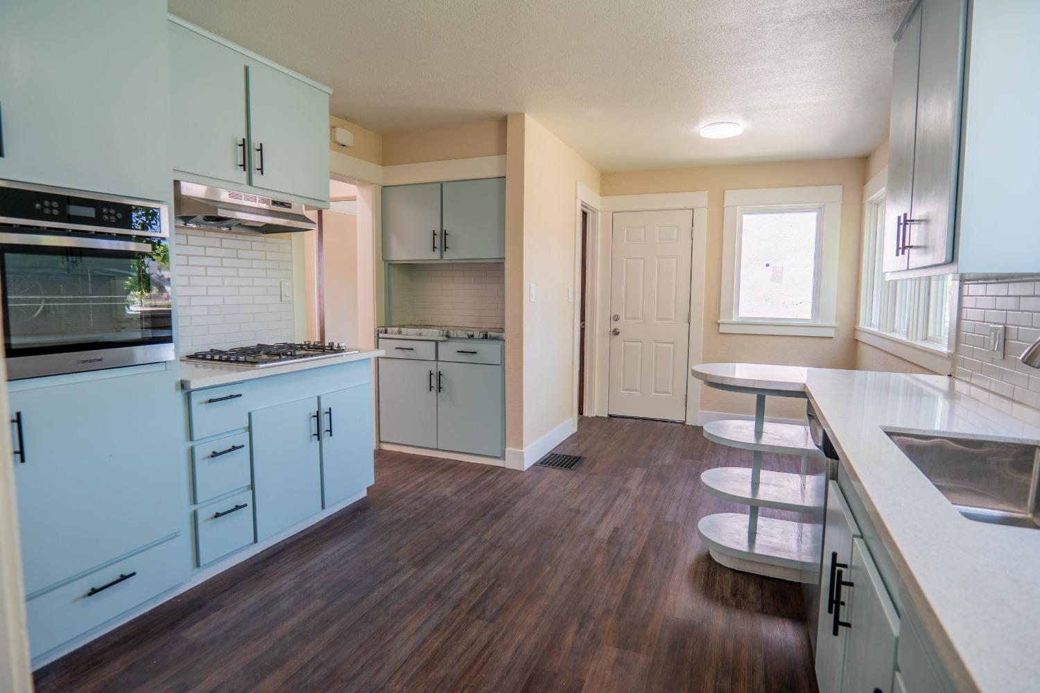 W Harding Way, Stockton, California image 16