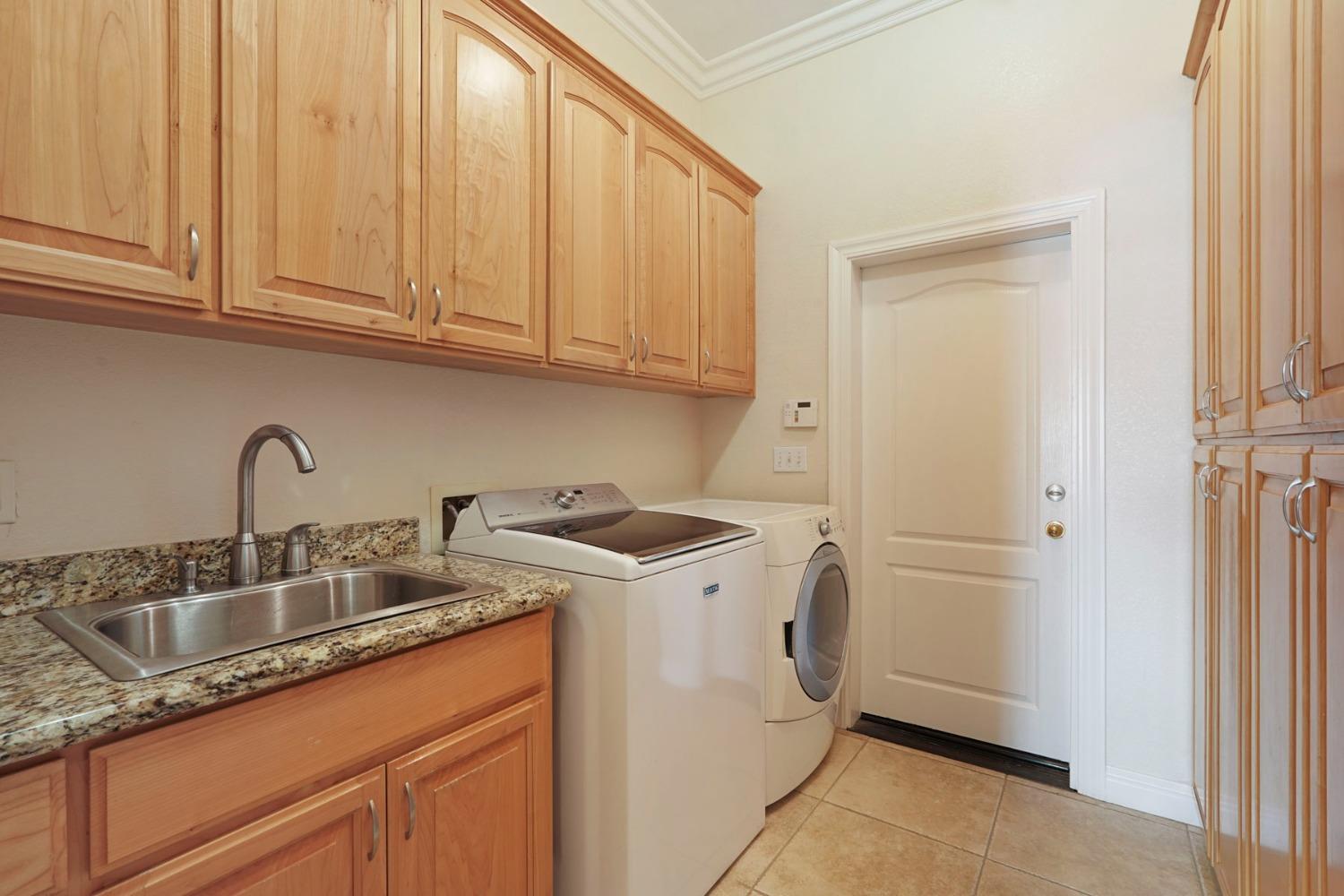 Detail Gallery Image 44 of 82 For 16355 N Highway 88, Lodi,  CA 95240 - 5 Beds | 4 Baths