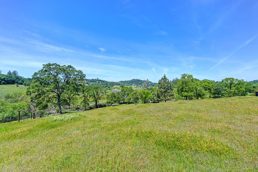 Meadow View Lane, Auburn, California image 43