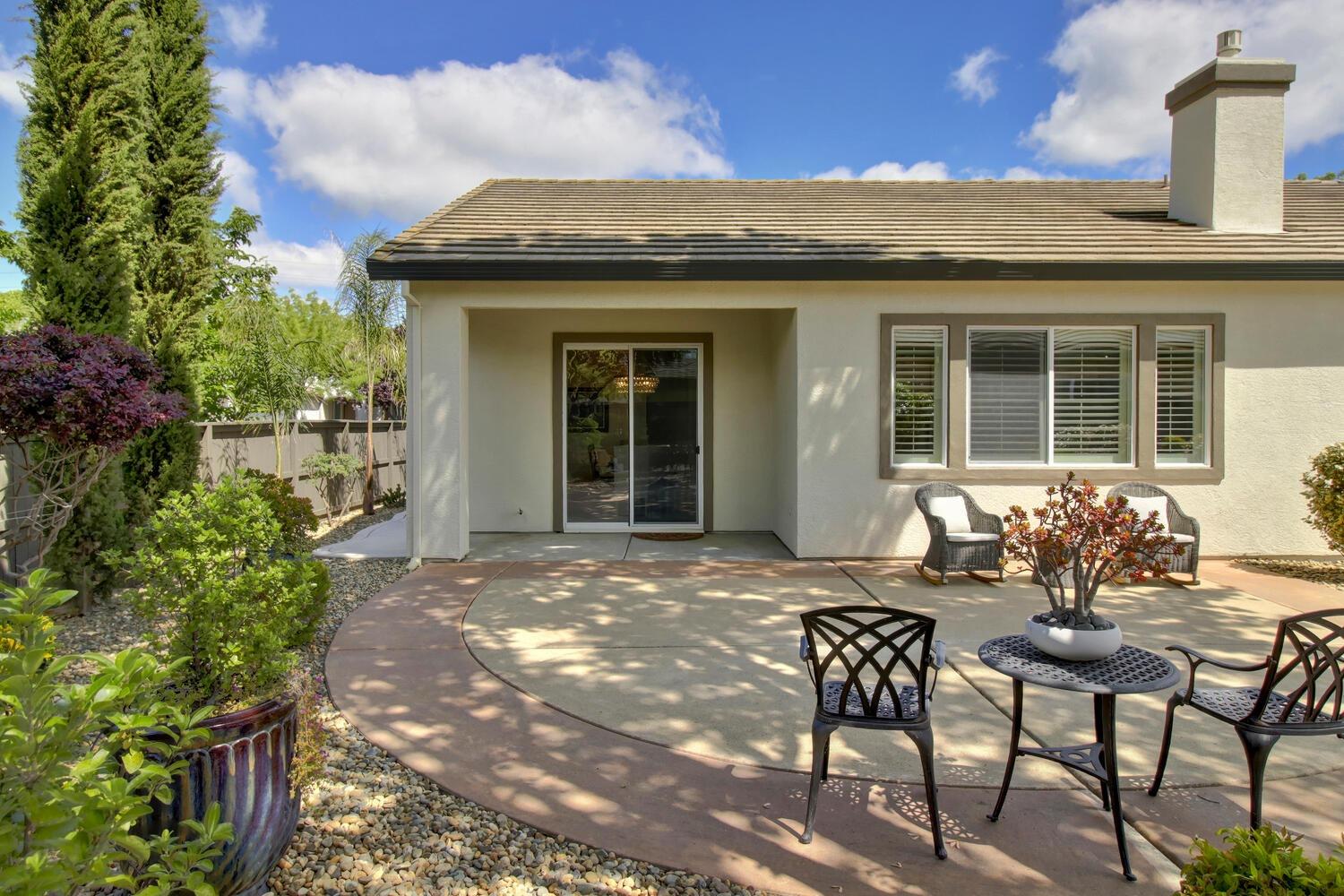 Detail Gallery Image 70 of 85 For 2500 Emerald Lake, Elk Grove,  CA 95758 - 2 Beds | 2 Baths