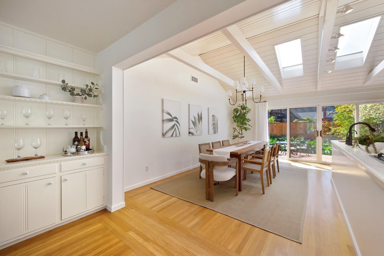 property-img
