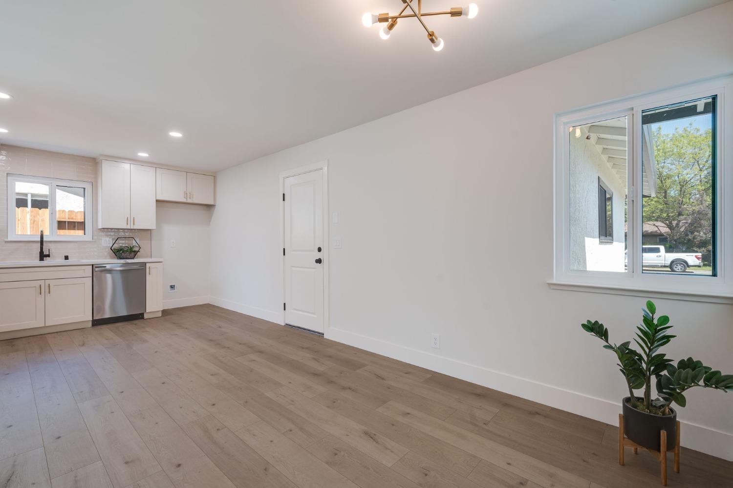 Saybrook Drive, Citrus Heights, California image 21