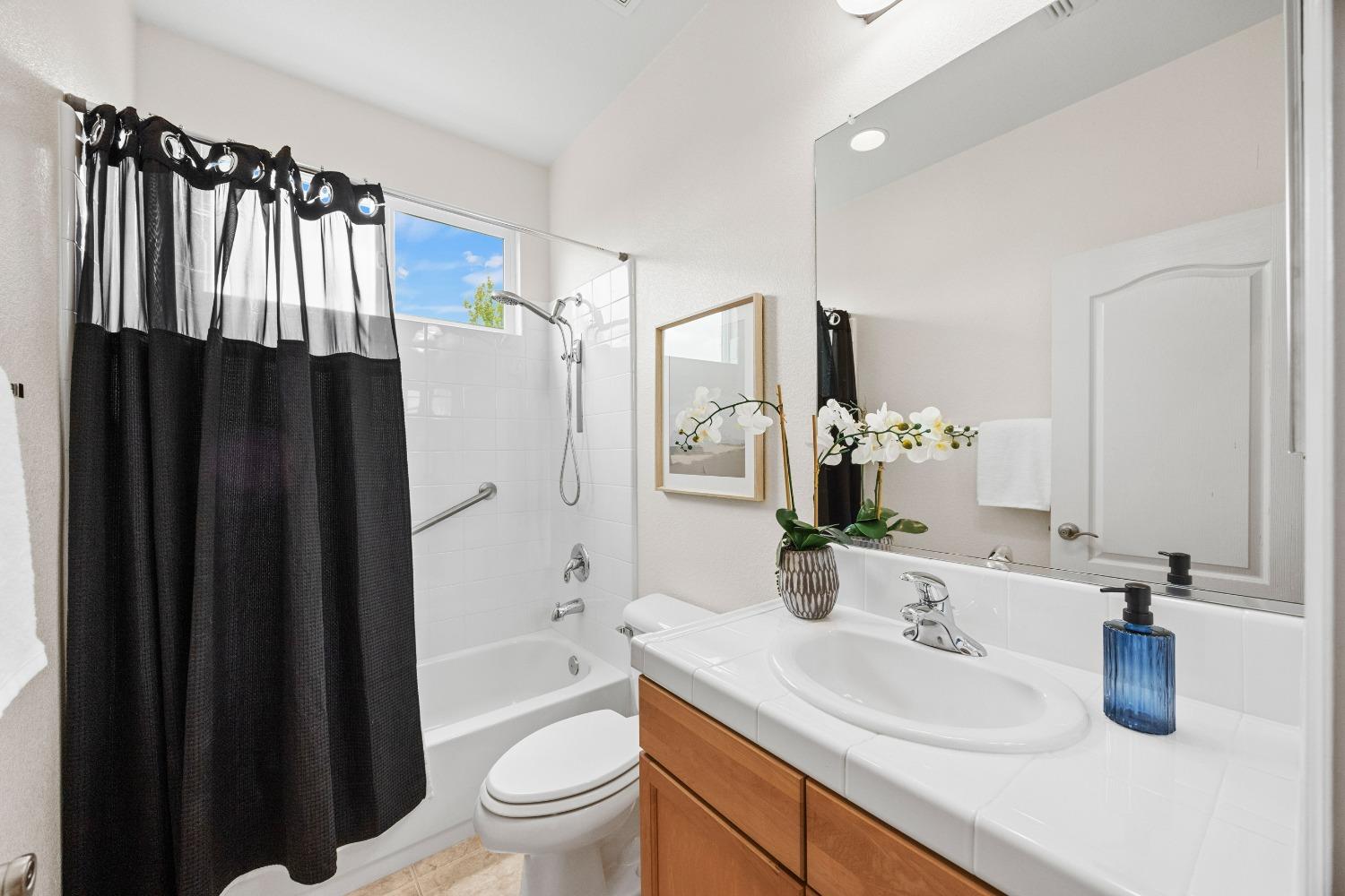 Black Oak, Rocklin, California image 23