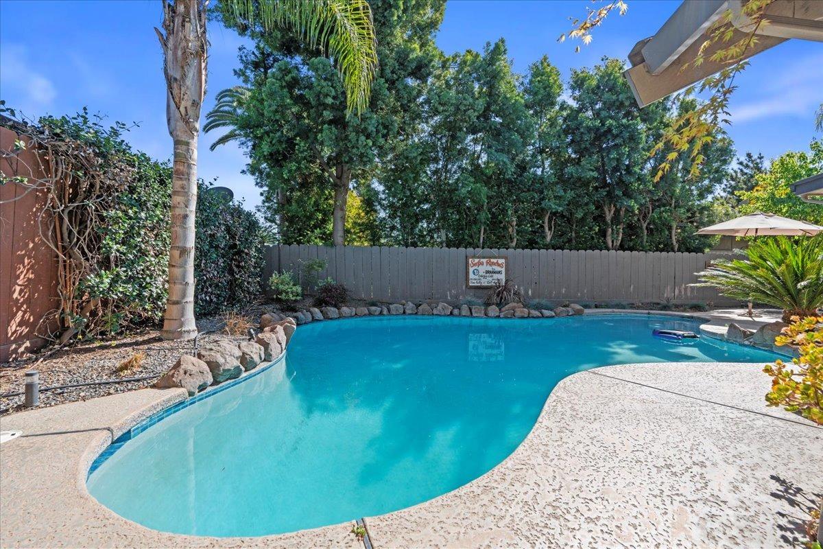 Candlewood Place, Riverbank, California image 36
