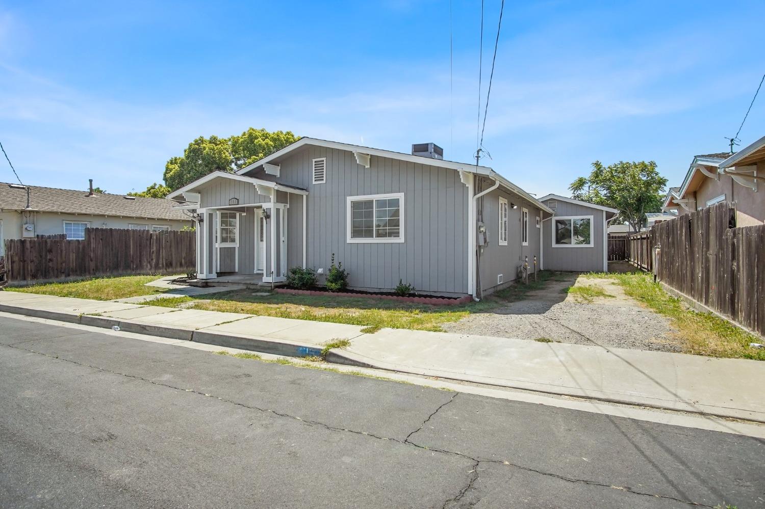 Edythe Street, Manteca, California image 3