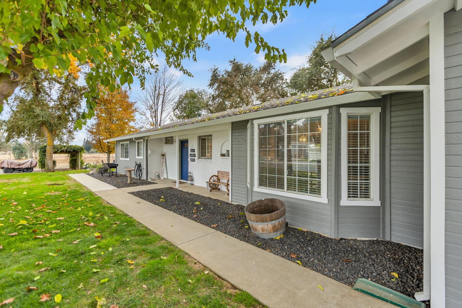 Detail Gallery Image 6 of 81 For 12184 Clay Station Rd, Herald,  CA 95638 - 3 Beds | 2 Baths