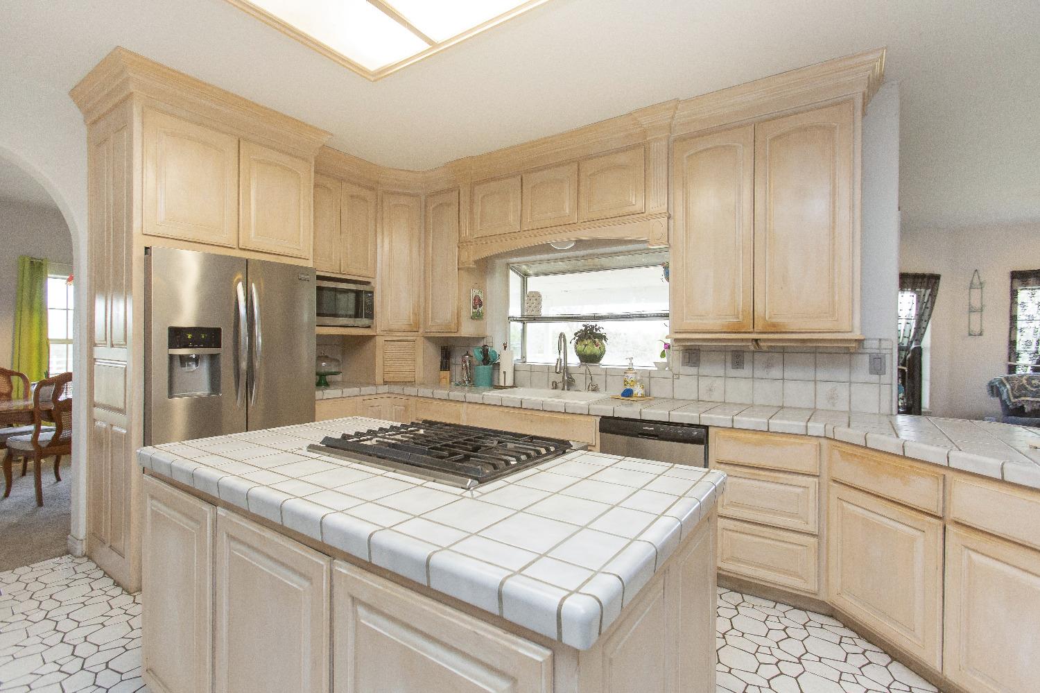 Detail Gallery Image 35 of 89 For 13247 Vineyard Road, Waterford,  CA 95386 - 5 Beds | 4 Baths