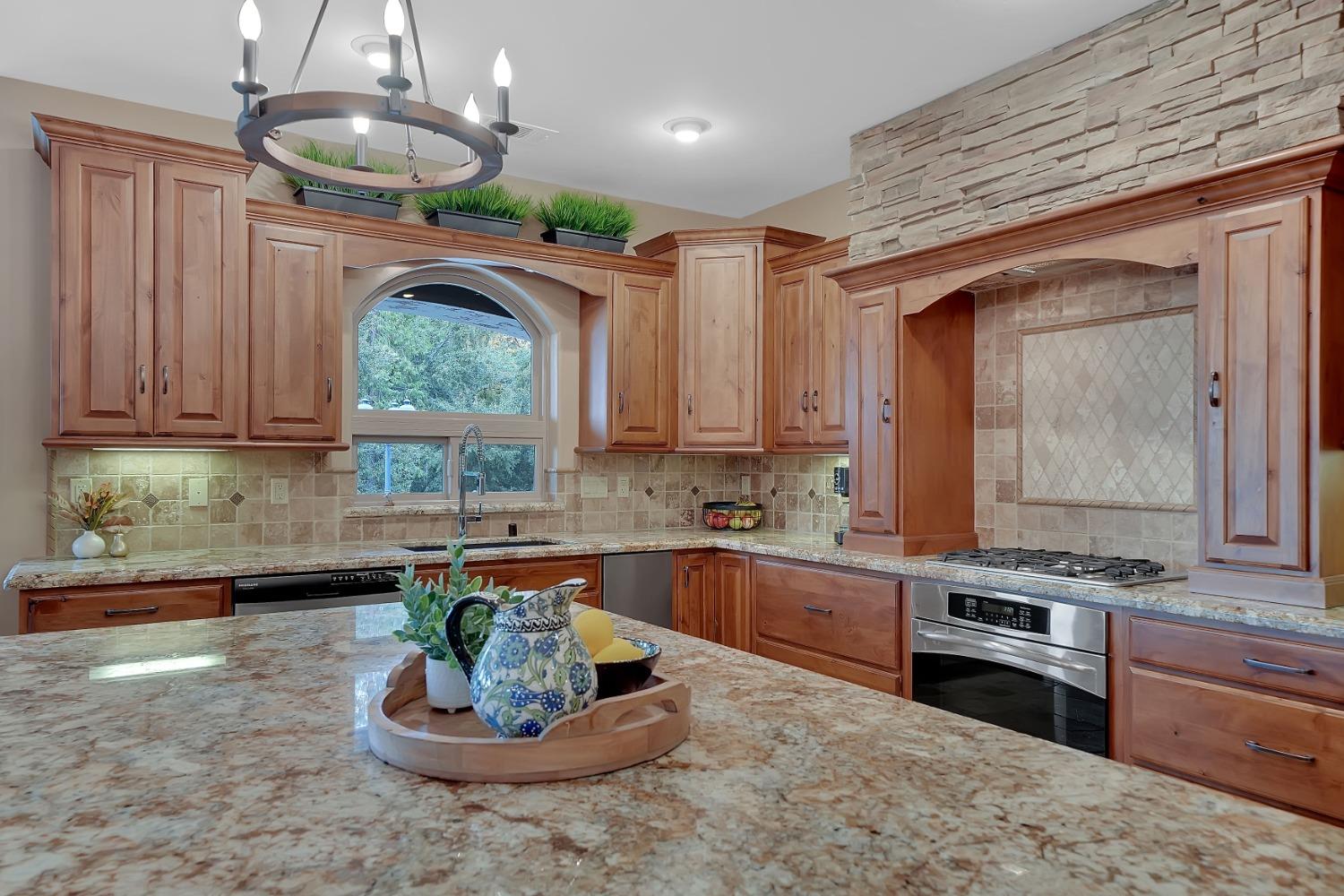 Detail Gallery Image 3 of 88 For 13707 Petersen Ranch Dr, Pine Grove,  CA 95665 - 3 Beds | 2/1 Baths