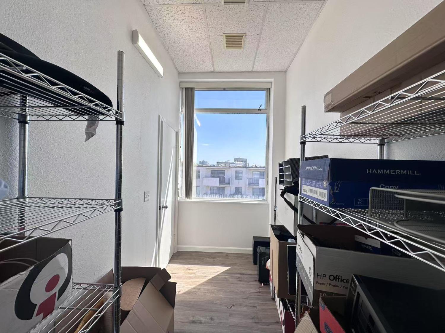 Detail Gallery Image 17 of 18 For 212 9th #304,  Oakland,  CA 94607 - – Beds | – Baths