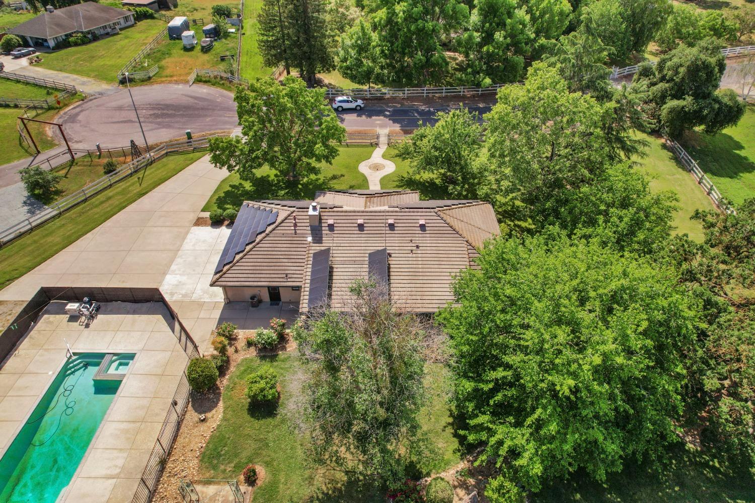 Detail Gallery Image 49 of 54 For 25292 White Fence Ct, Acampo,  CA 95220 - 4 Beds | 2 Baths